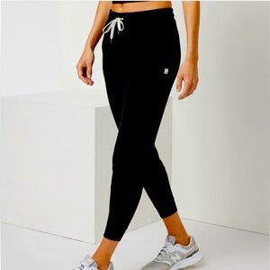Vuori DreamKnit performance jogger